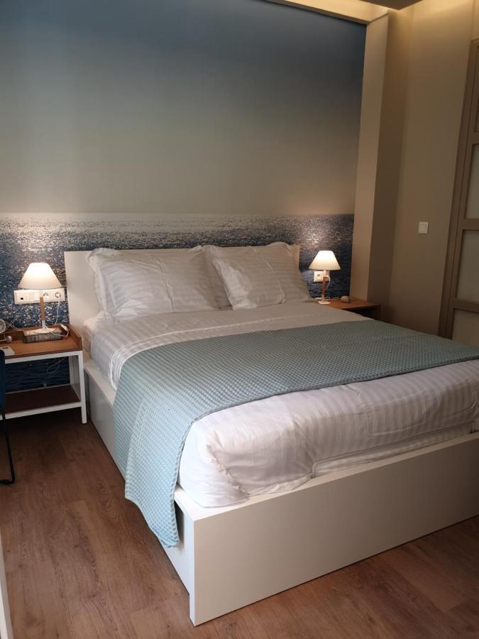 Renovated Studio With Roof Garden Access, 15 M Walk To Acropolis Apartment Athens Exterior photo